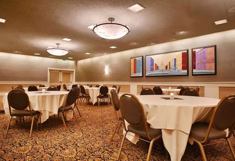 Hotel Best Western Plus The Normandy Inn & Suites