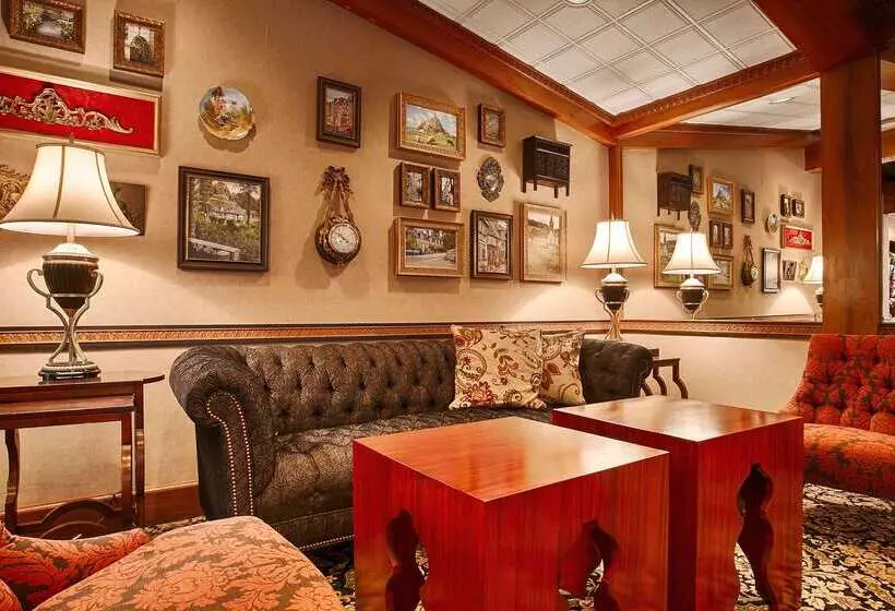 Hotel Best Western Plus The Normandy Inn & Suites