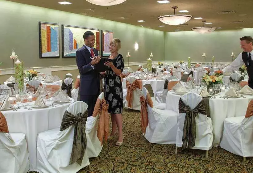 Hotel Best Western Plus The Normandy Inn & Suites