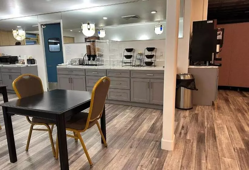 호텔 Red Roof Inn Yuba City Bonanza Marysville