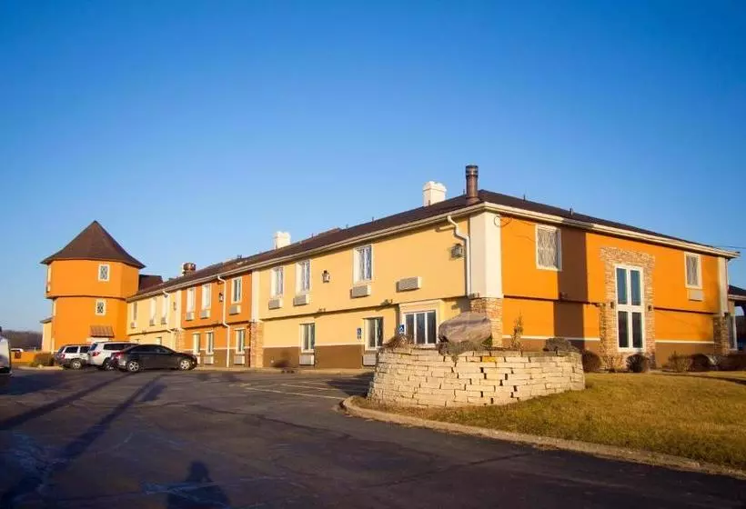 ホテル Days Inn & Suites By Wyndham Coralville / Iowa City