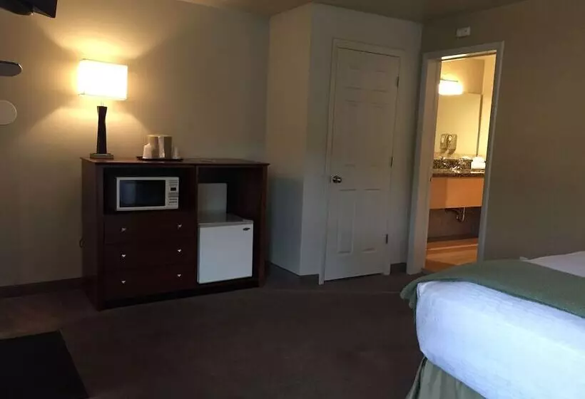 בית מלון כפרי Dinosaur Inn & Suites