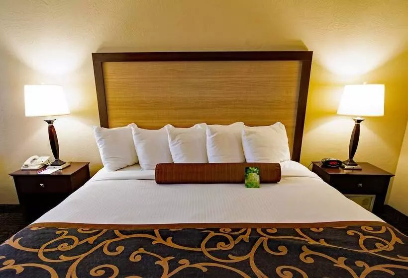 ホテル Heritage Inn