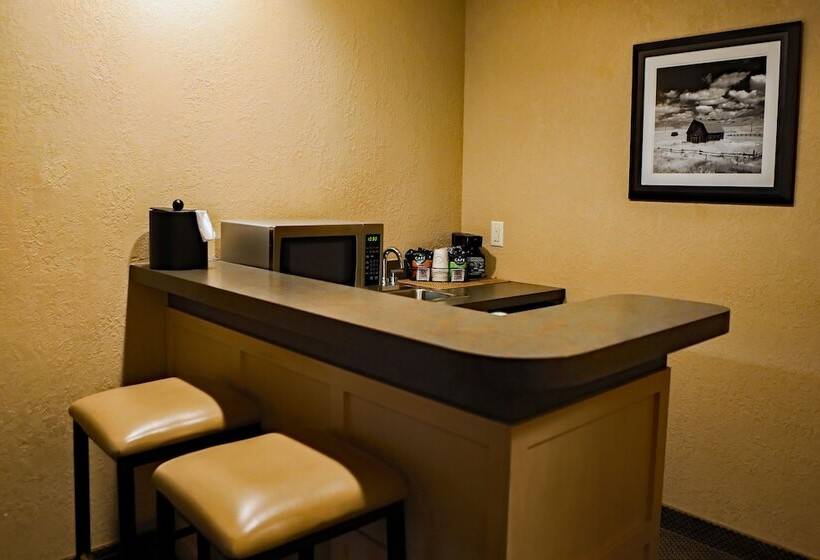 فندق Heritage Inn