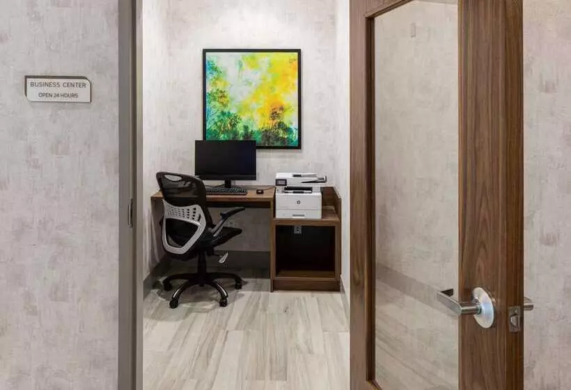 호텔 Hilton Garden Inn Wilsonville Portland