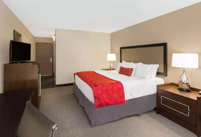 Szálloda Clarion Inn Des Moines Airport