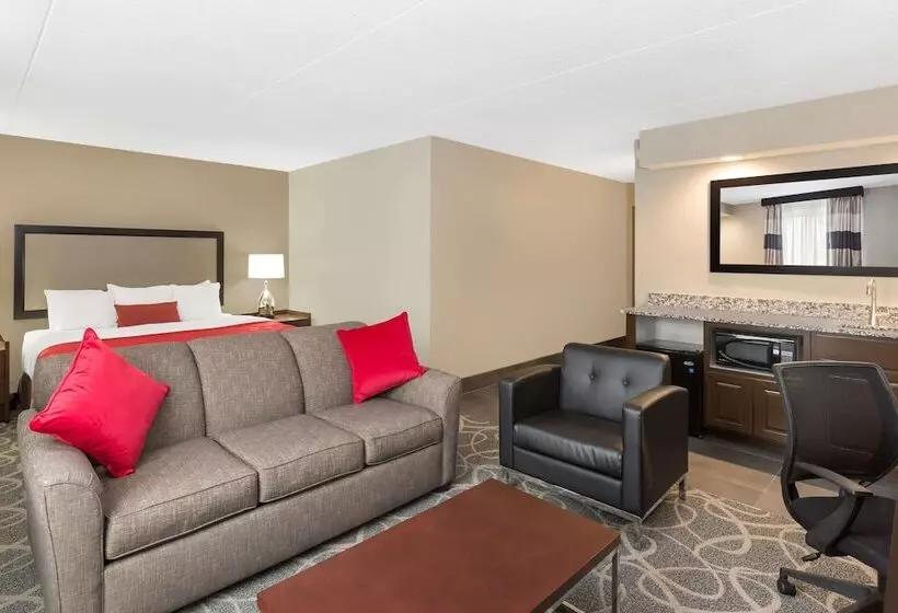 Szálloda Clarion Inn Des Moines Airport