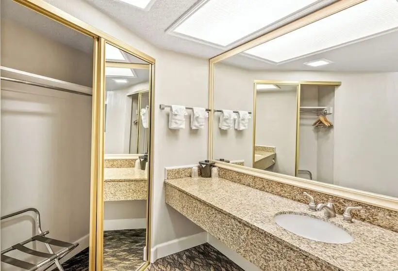 ホテル Red Roof Inn Yuba City Bonanza   Marysville