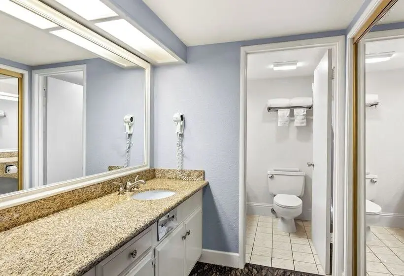 ホテル Red Roof Inn Yuba City Bonanza   Marysville