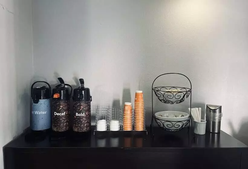 فندق Comfort Inn & Suites