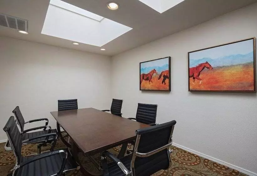 בית מלון כפרי Stevens Inn A Howard Johnson By Wyndham