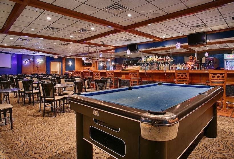 Otel Stevens Inn A Howard Johnson By Wyndham