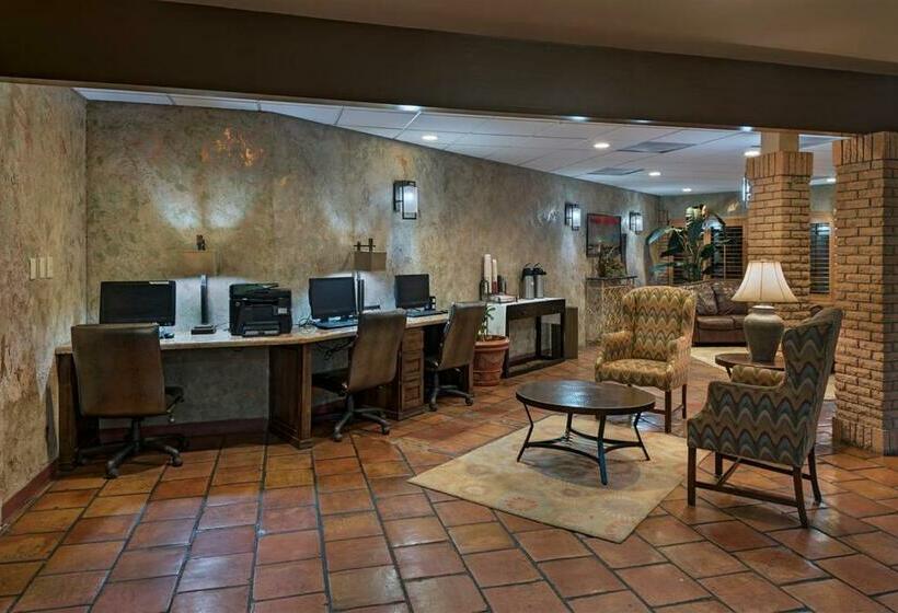 Otel Stevens Inn A Howard Johnson By Wyndham