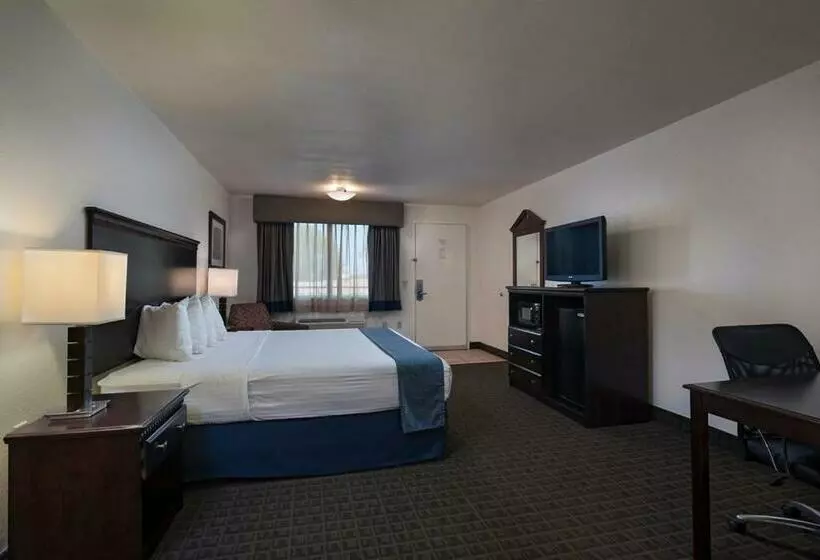 فندق Stevens Inn A Howard Johnson By Wyndham