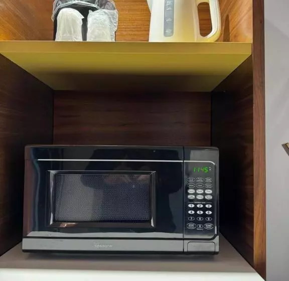 هتل The Adler A Hollywood