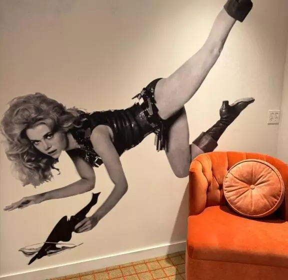 هتل The Adler A Hollywood