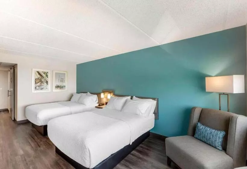 The Harborview, Ascend Hotel Collection