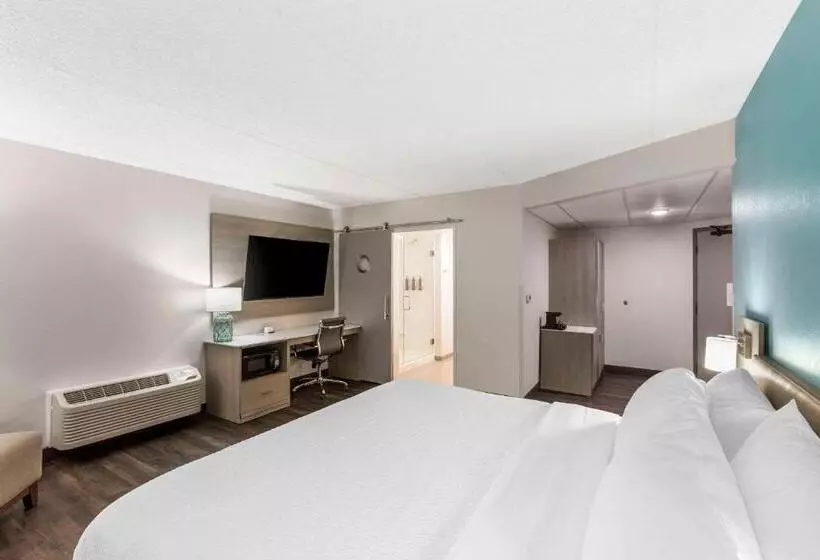 The Harborview, Ascend Hotel Collection