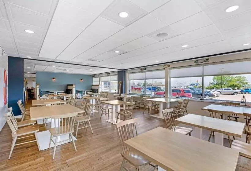 The Harborview, Ascend Hotel Collection