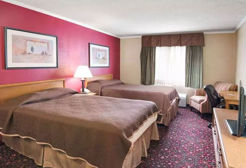 فندق Travelodge By Wyndham Beckley