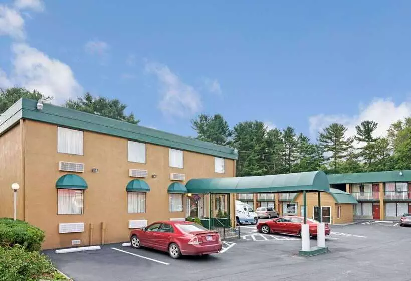 فندق Travelodge By Wyndham Beckley