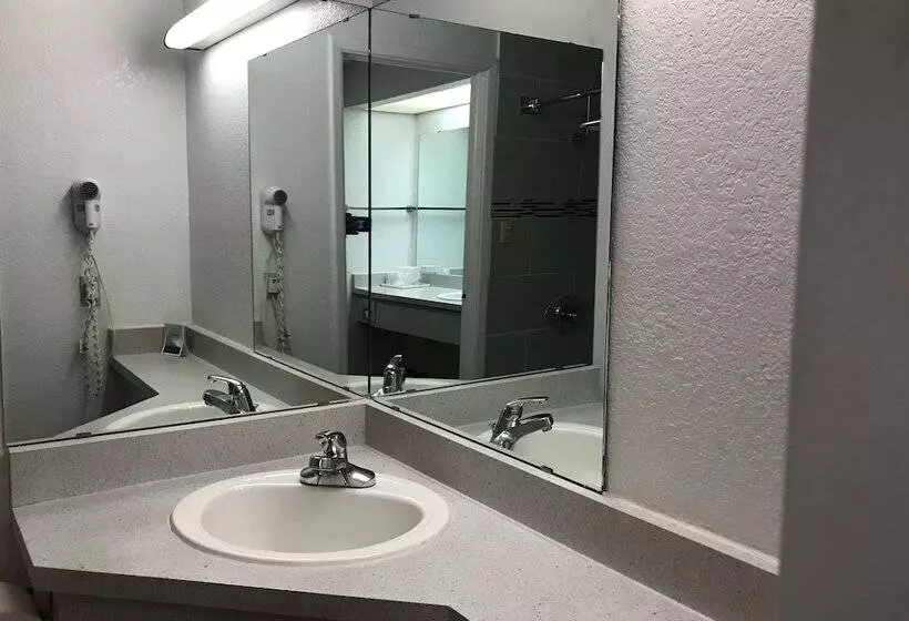 ホテル Travelodge By Wyndham Truth Or Consequences