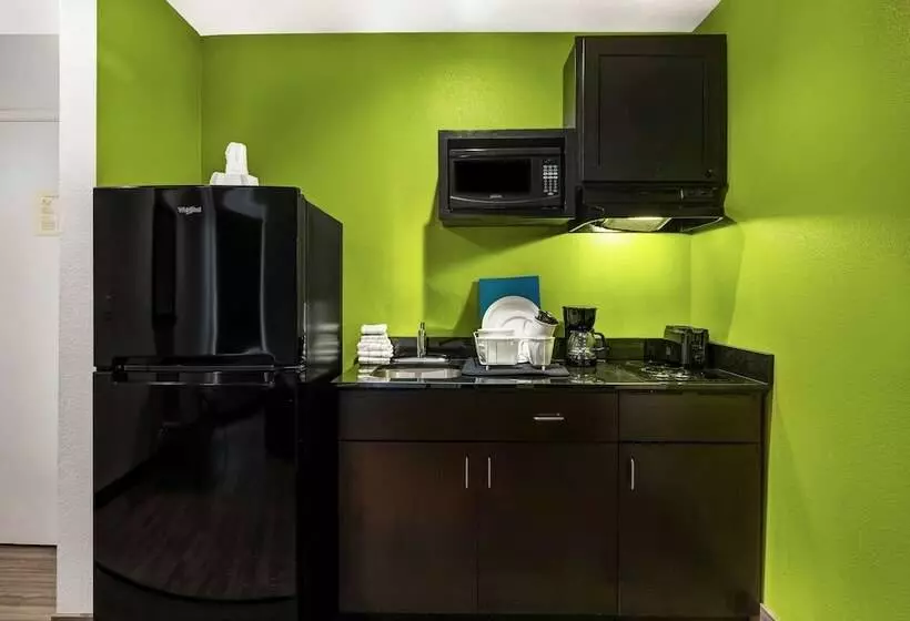 モーテル Studio 6 Portland Or