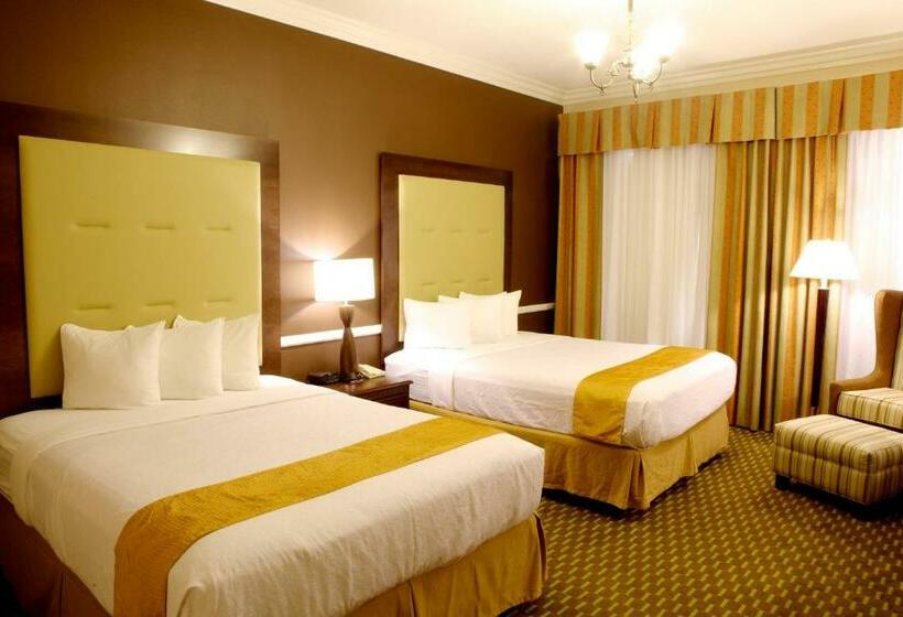 Отель Best Western Plus San Pedro & Suites