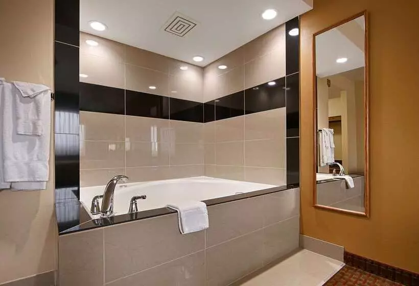 فندق Best Western Kiva Inn