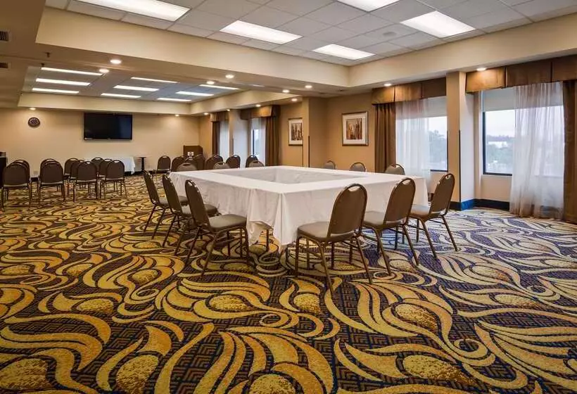 호텔 Holiday Inn & Suites Columbia Ne   Ft Jackson Area By Ihg