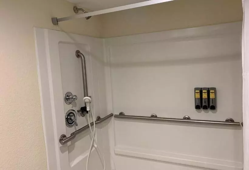 호텔 Holiday Inn & Suites Columbia Ne   Ft Jackson Area By Ihg