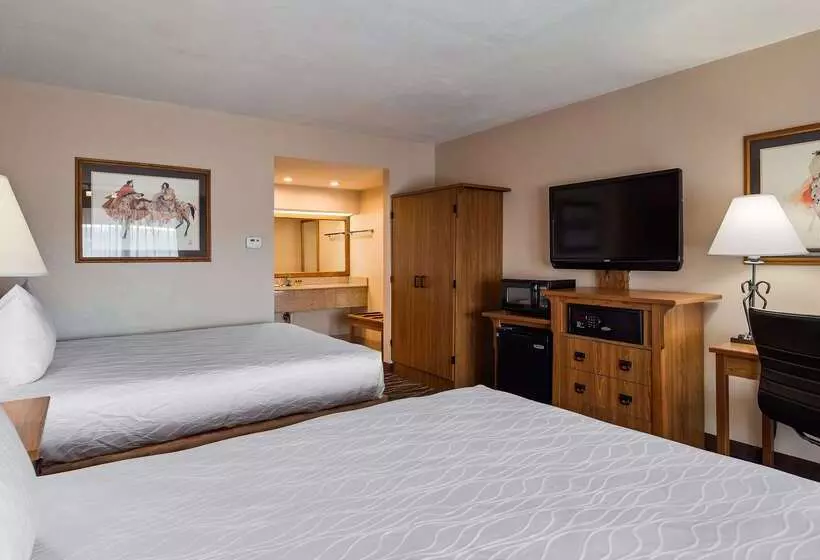 Szálloda Best Western Plus Saddleback Inn And Conference Center