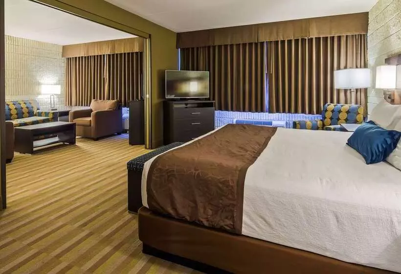 هتل Best Western Plus University Inn