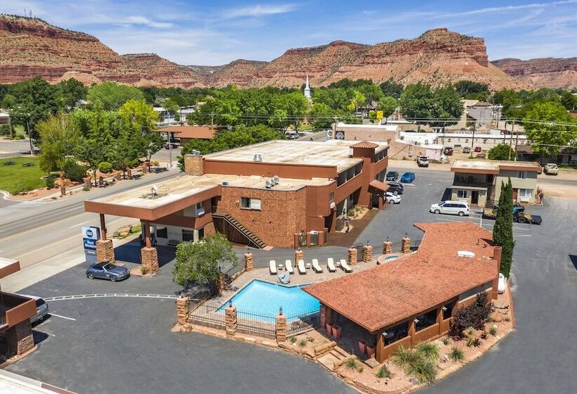 هتل Best Western Red Hills