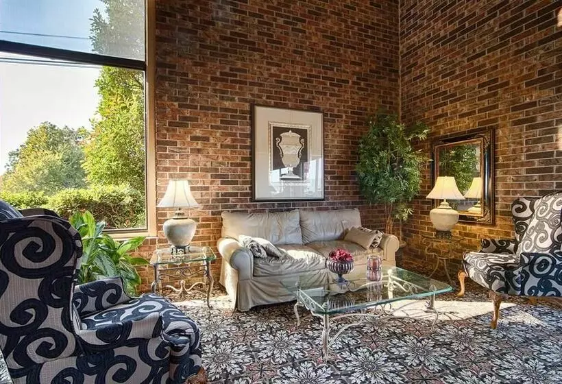 فندق Best Western Sherwood Inn