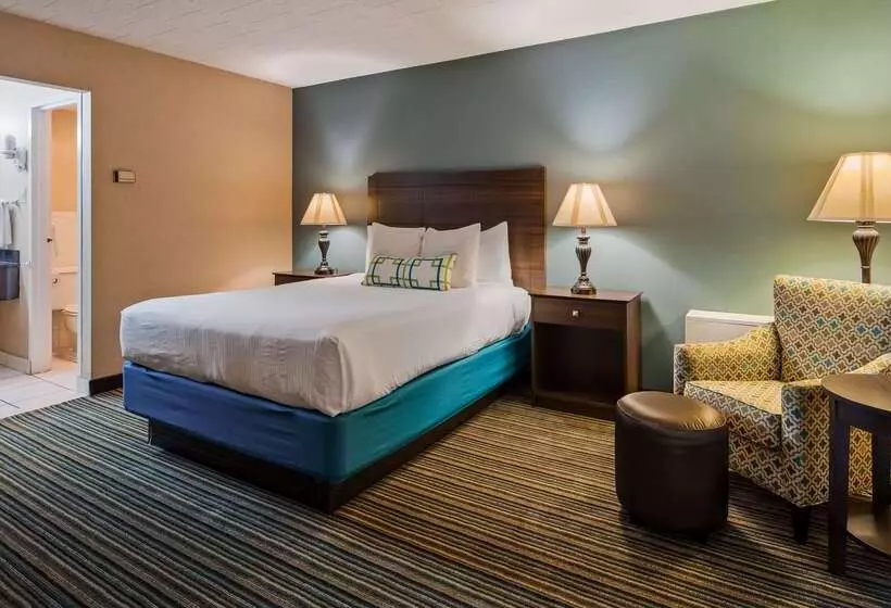 בית מלון כפרי Best Western Woodhaven Inn