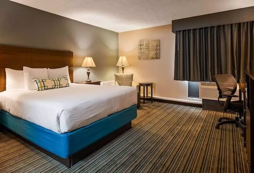 בית מלון כפרי Best Western Woodhaven Inn