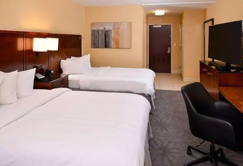 Hotel Buffalo Marriott Niagara