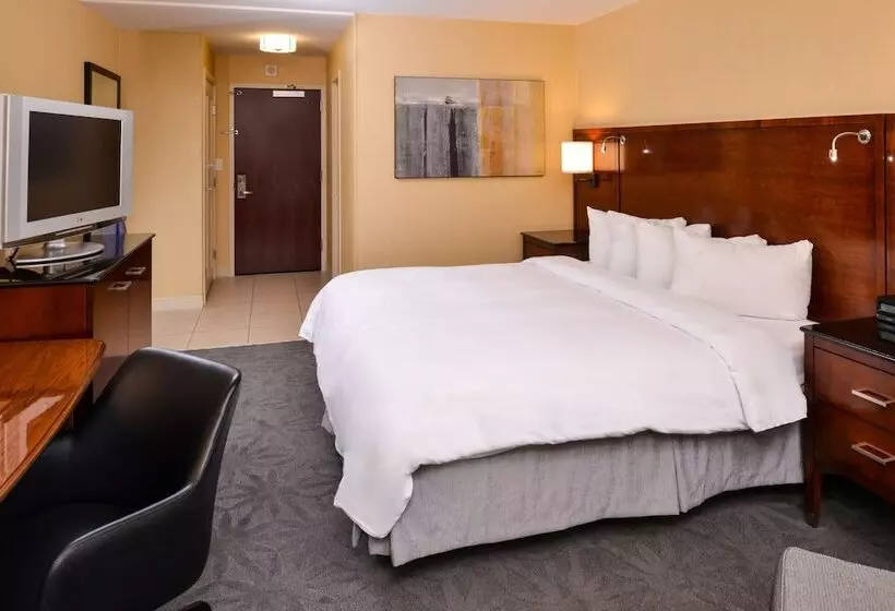 Hotel Buffalo Marriott Niagara