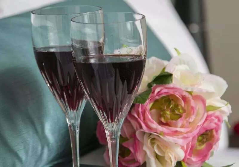 Отель City Center Inn And Suites