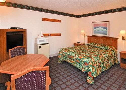 هتل Rodeway Inn Wildwood Inn