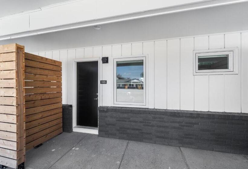 Szálloda Falls Edge Studios