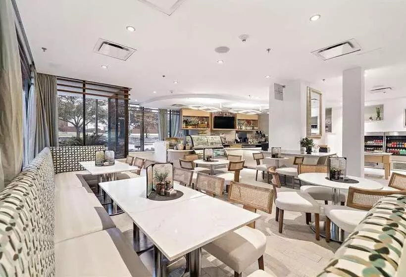 فندق Hilton College Station & Conference Center