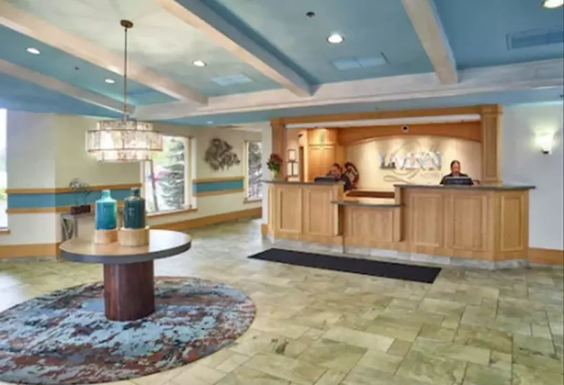 Livinn Hotel Minneapolis North / Fridley