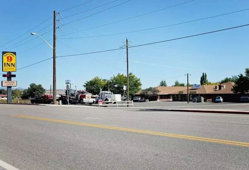 호텔 National 9 Inn Wellington