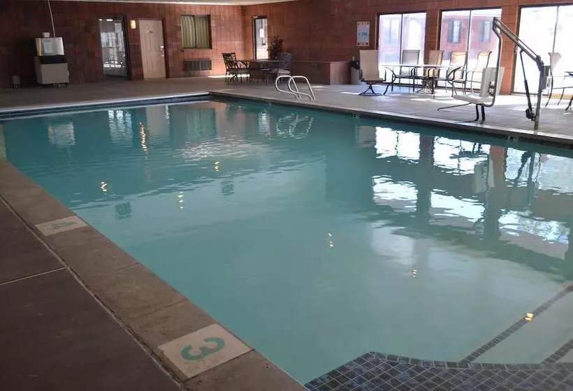 호텔 National 9 Inn Wellington