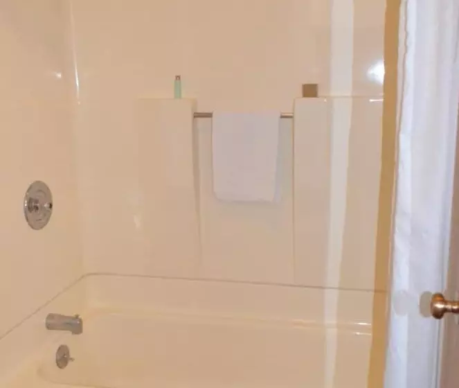 호텔 National 9 Inn Wellington