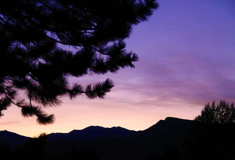 هتل Quality Inn Near Rocky Mountain National Park