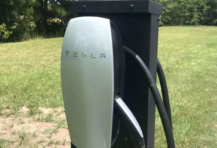 Отель Ramada By Wyndham Savannah Gateway