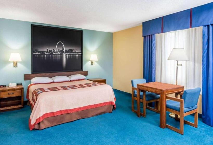 هتل Super 8 By Wyndham O'fallon